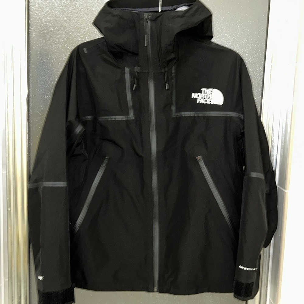 The North Face RMST FUTURELIGHT™ hooded jacket